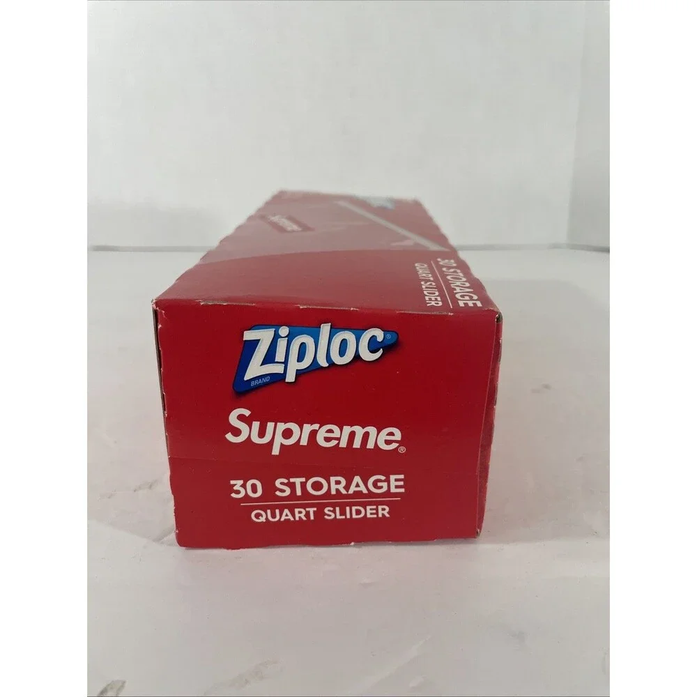 Supreme Ziploc Bags Count of 30 Bags Quart Slider - Spring/Summer 2020 - New